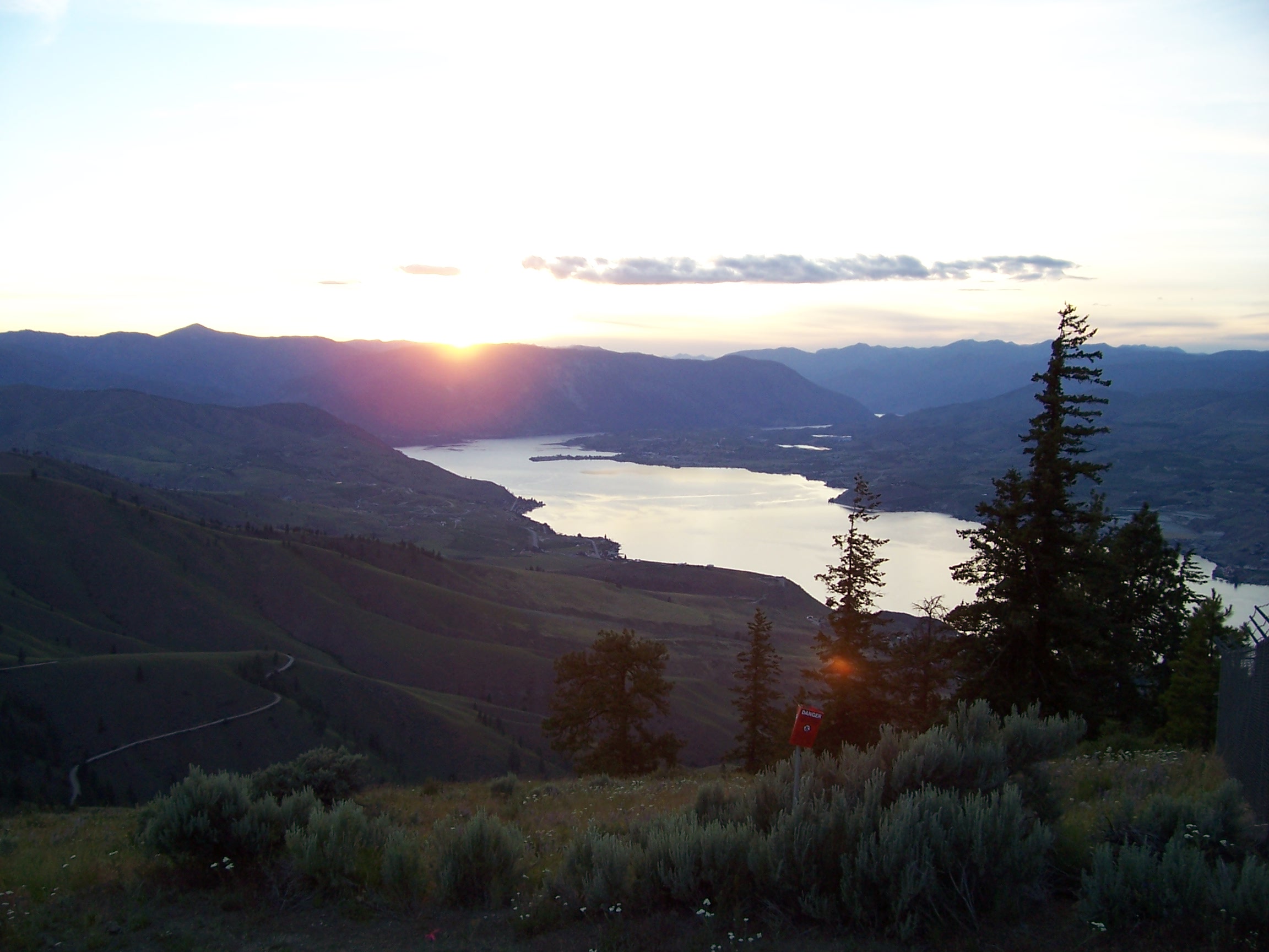 Sunset in the Chelan Valley
